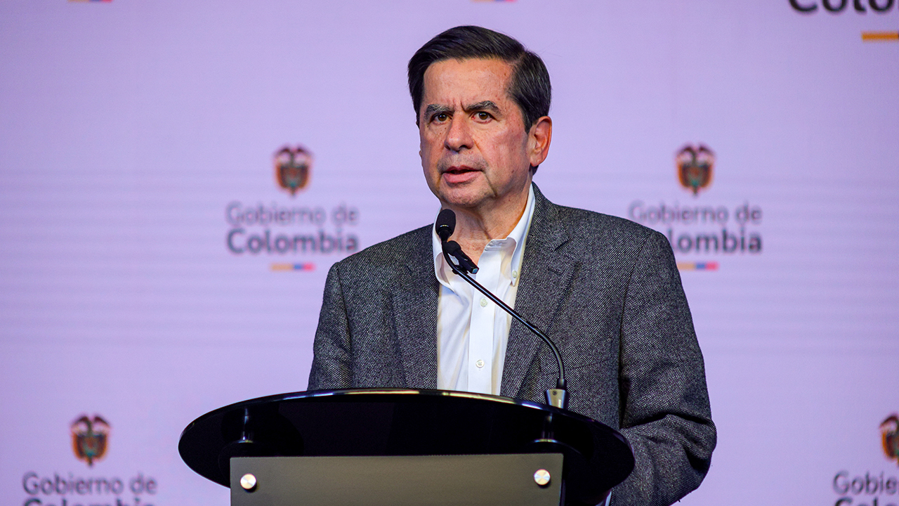 Presidente Gustavo Petro designó a Juan Fernando Cristo como nuevo ministro del Interior