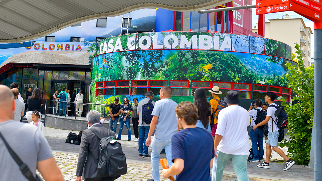 Casa Colombia, ubicada en el Parque la Villette, al norte de París