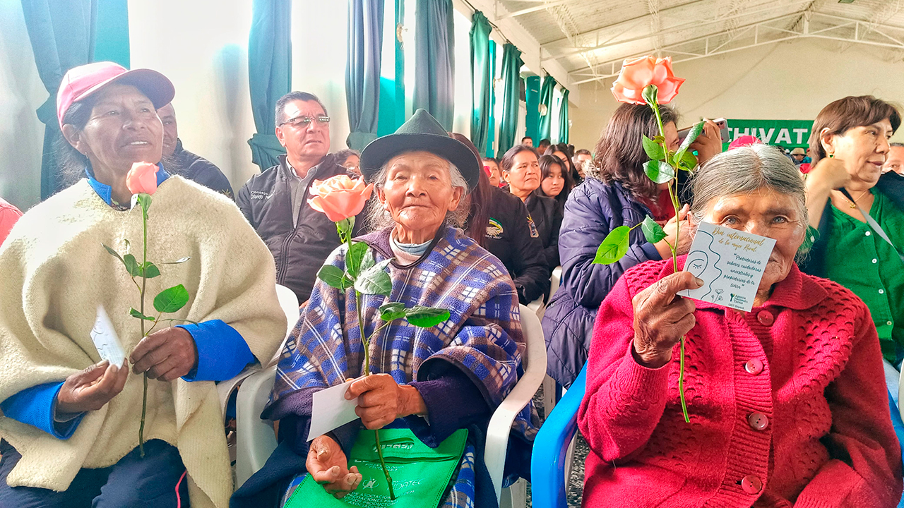 Mujeres campesinas de Bolívar, Boyacá, Meta, Putumayo, Atlántico, Córdoba, Huila, Magdalena y Antioquia.