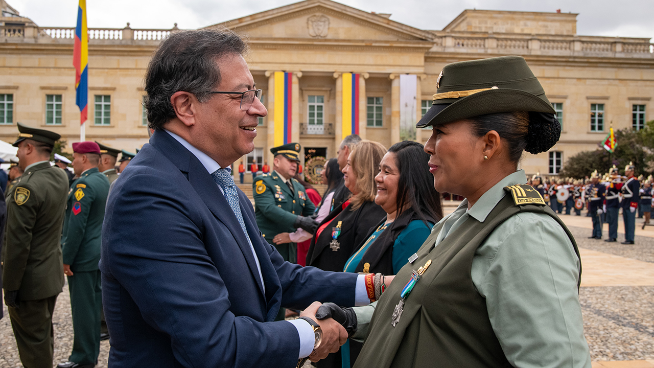 Presidente Gustavo Petro Urrego durante la Ceremonia de Aniversario de la Casa Militar 