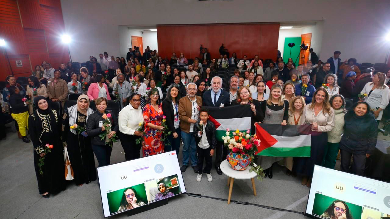 El Gobierno colombiano, en cabeza de Astrid Cáceres, directora general del ICBF, reafirmó su compromiso para la protección