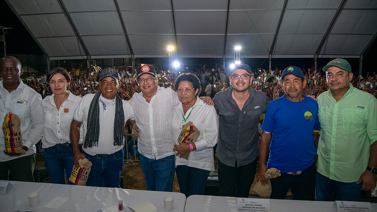 “Soy campesina, nací en un hogar campesino, y quiero contar mi historia: En el año 1999, el 18 de diciembre