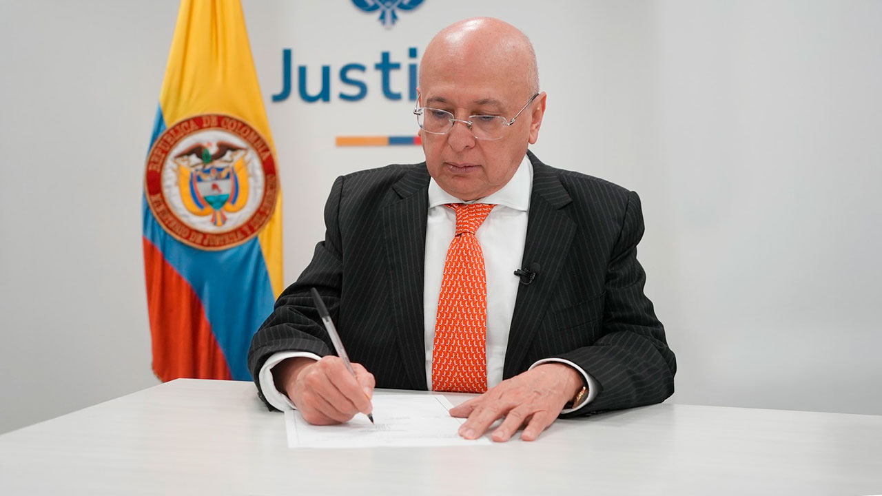 El ministro de Justicia, Eduardo Montealegre, rechazó intentos de golpe de Estado